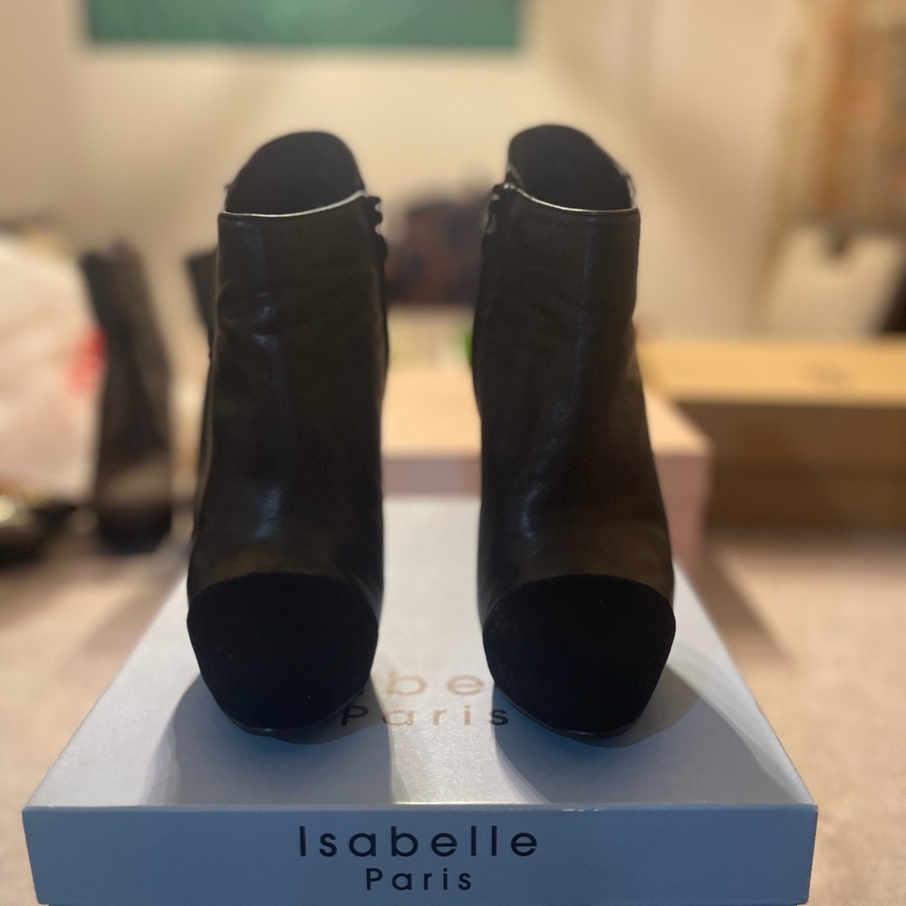 Black Women's Leather Ankle Booties
